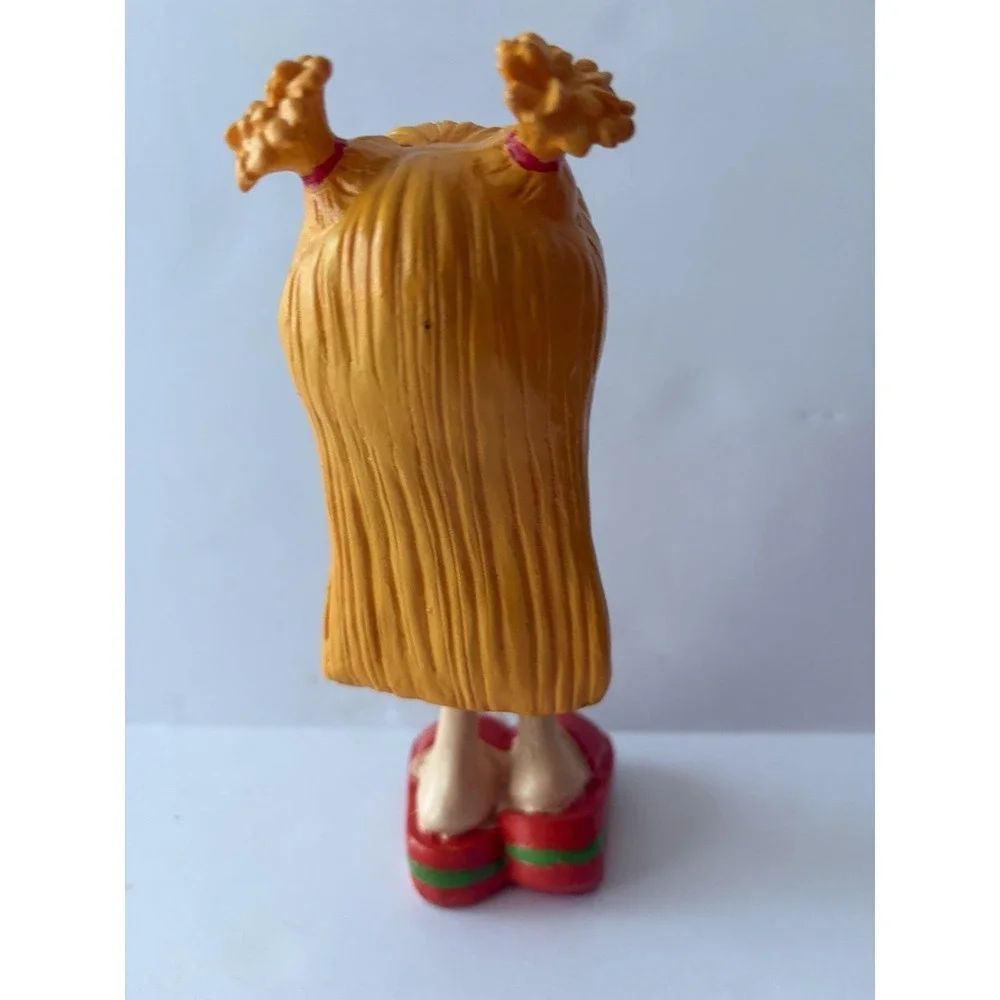 Resin Figurine Sassy Girl Big Eyes Pigtails Pink Top Blue Shorts Flip Flops 6in